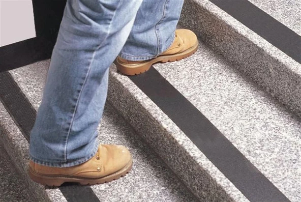 Kaydırmaz Bant Siyah Kaydırmaz Bant Siyah